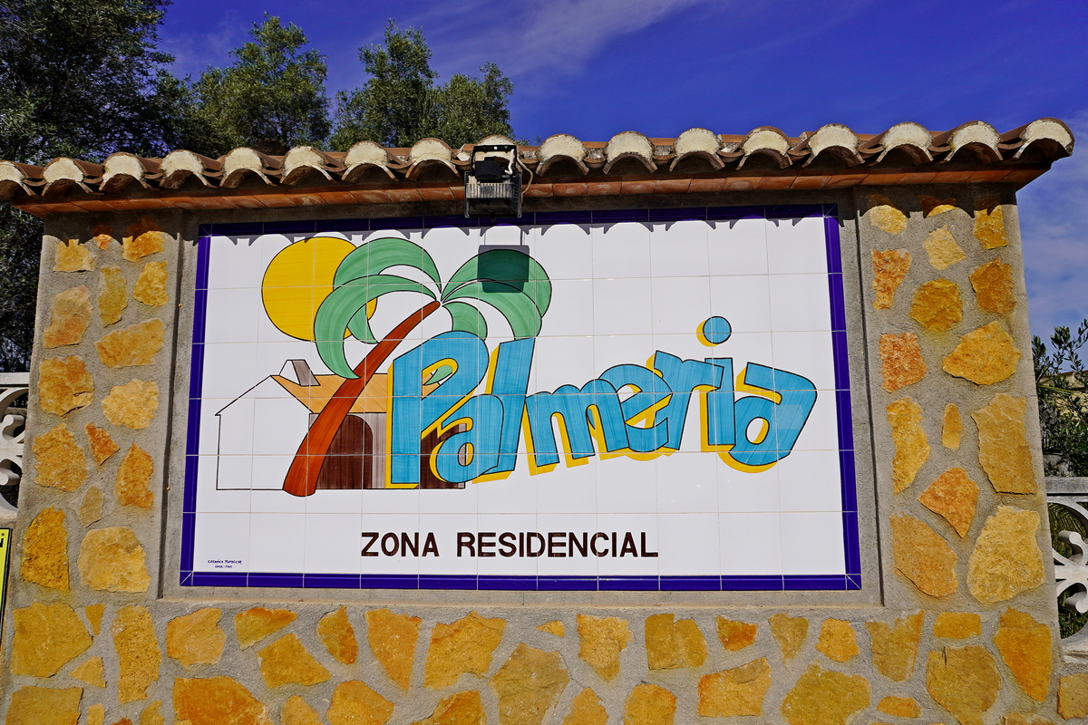 Urbanisatie La Palmería in Orba, rustige woonwijk nabij het centrum.