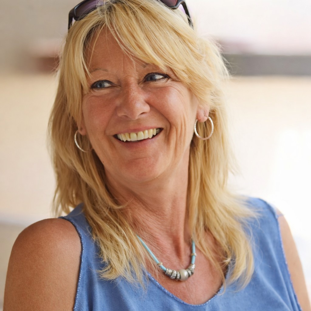 Marianne, aankoopmakelaar en verkoopbegeleider aan de Costa Blanca Noord