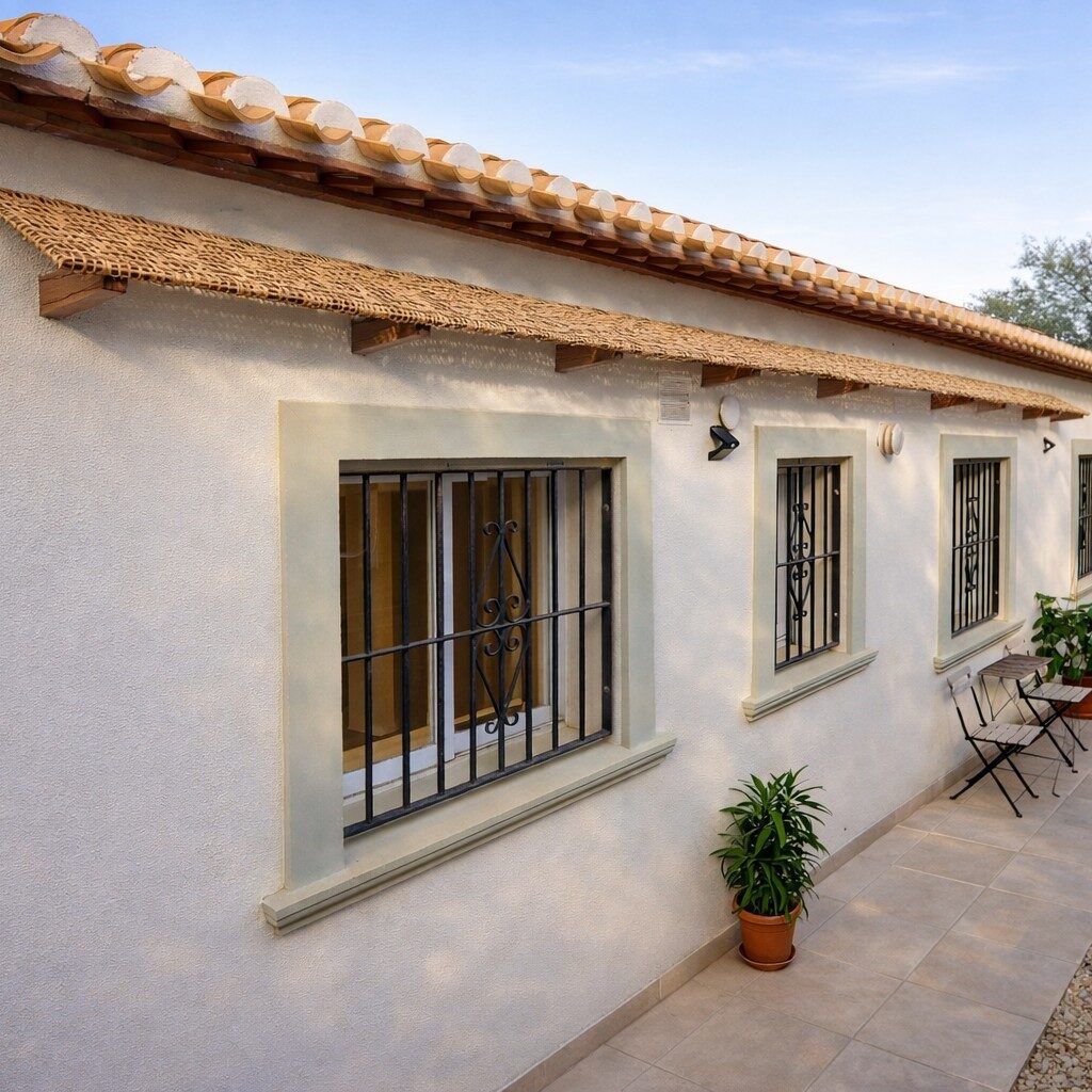 Villa in Pedreguer Monte Solana met modern terras en rustige ligging